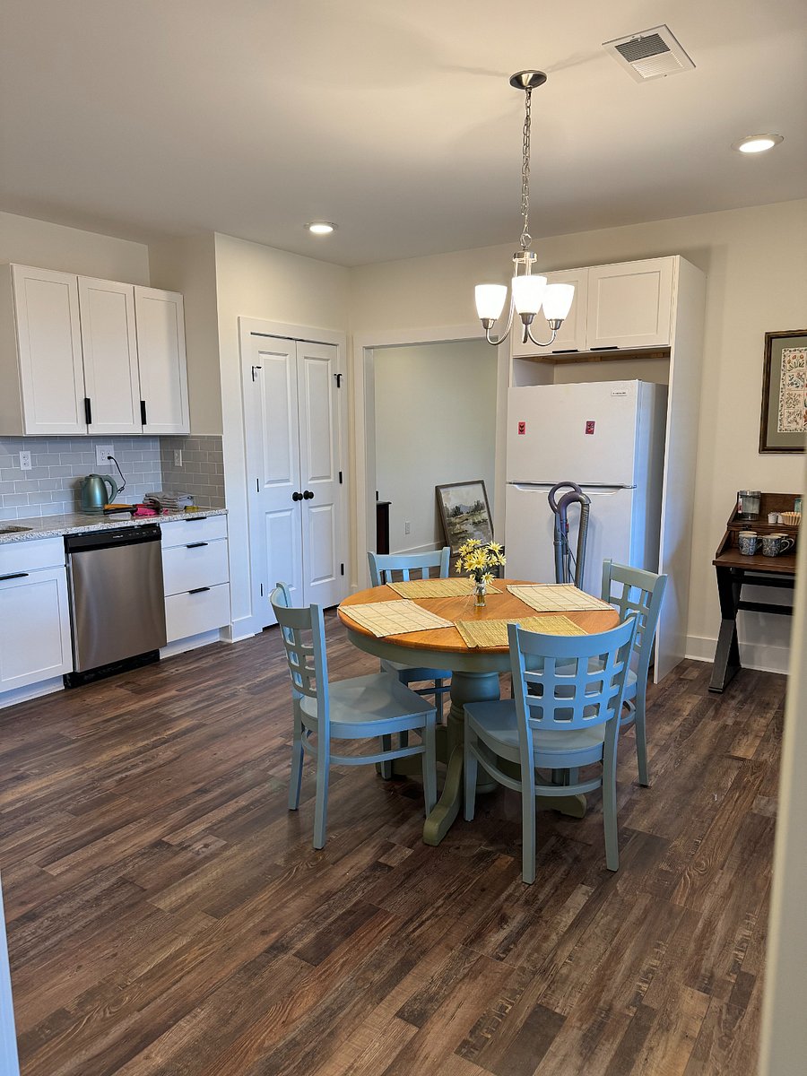 Furnished Finder property 642421_1 photo 10
