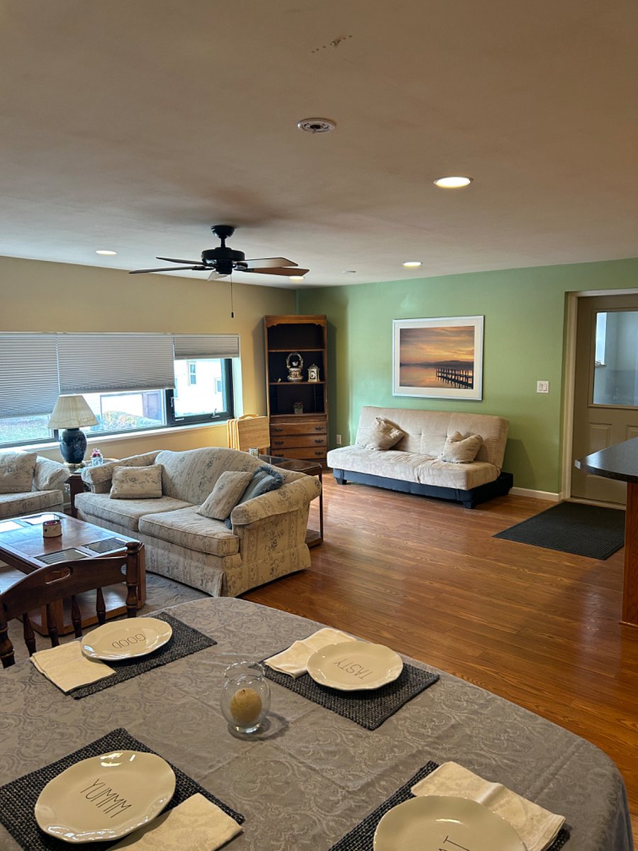 Futon off of living room, dining, kitchen area for additional sleeping if having guests