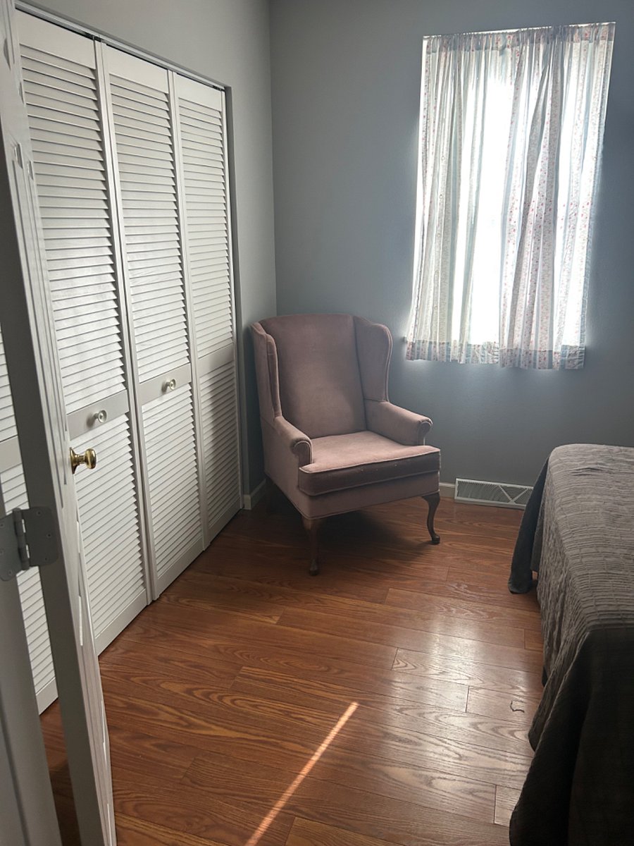 Second bedroom
