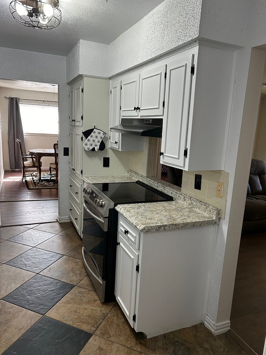 Furnished Finder property 642520_1 photo 3