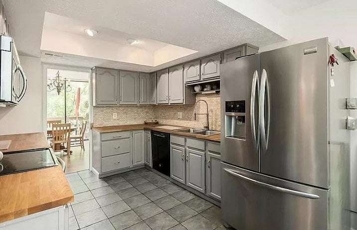 Furnished Finder property 642630_1 photo 5