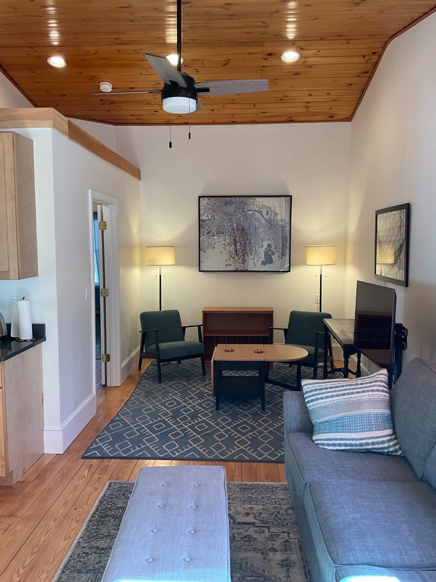 Furnished Finder property 642703_1 photo 3