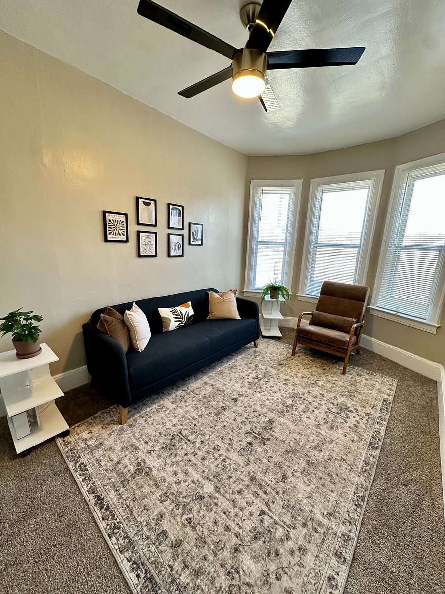 Furnished Finder property 642879_2 photo 4