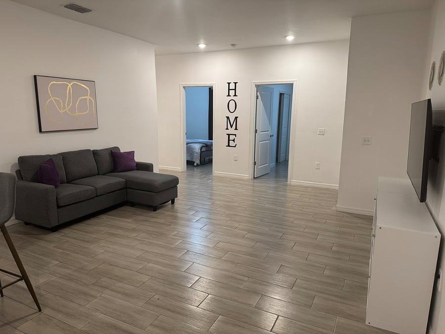 Furnished Finder property 642893_1 photo 9