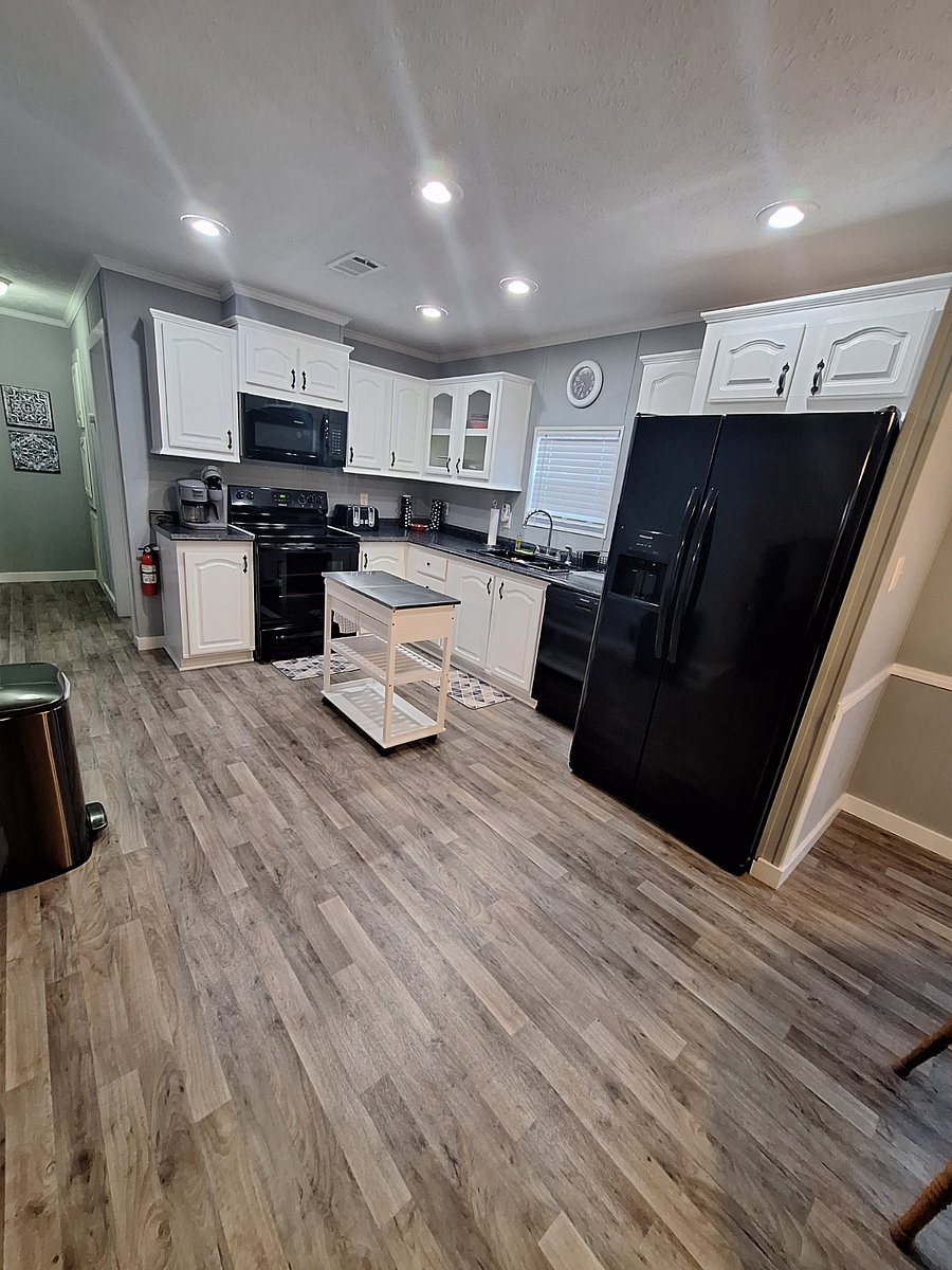 Furnished Finder property 642975_1 photo 2