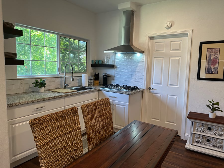 Furnished Finder property 642991_1 photo 9