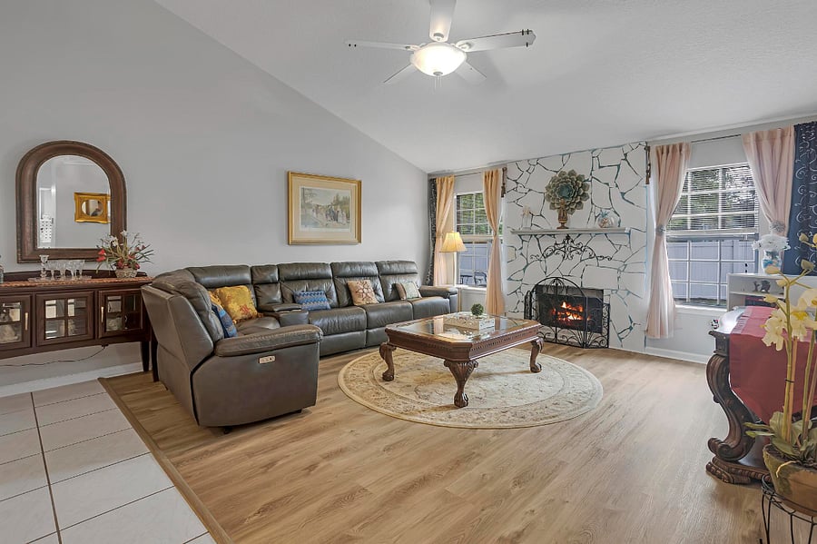 Furnished Finder property 643190_1 photo 3