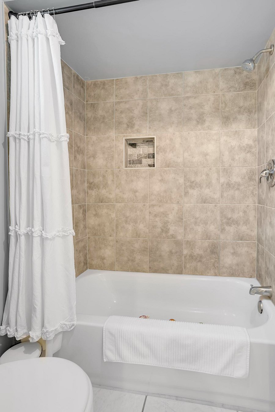 Furnished Finder property 643190_1 photo 19