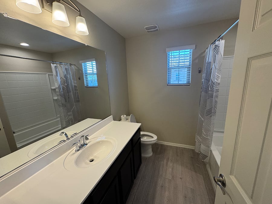 Furnished Finder property 643211_1 photo 4