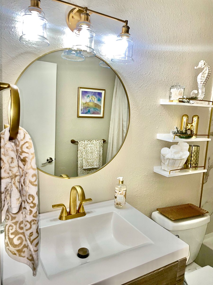 Newly Renovated Bathroom