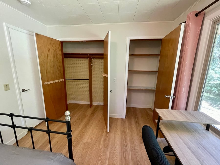 Twin bedroom closet