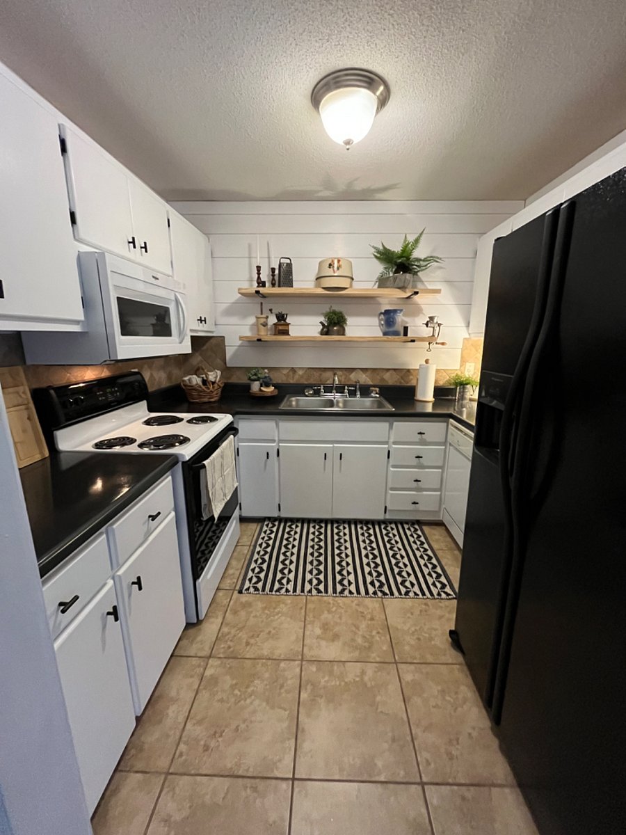 Furnished Finder property 643347_1 photo 2