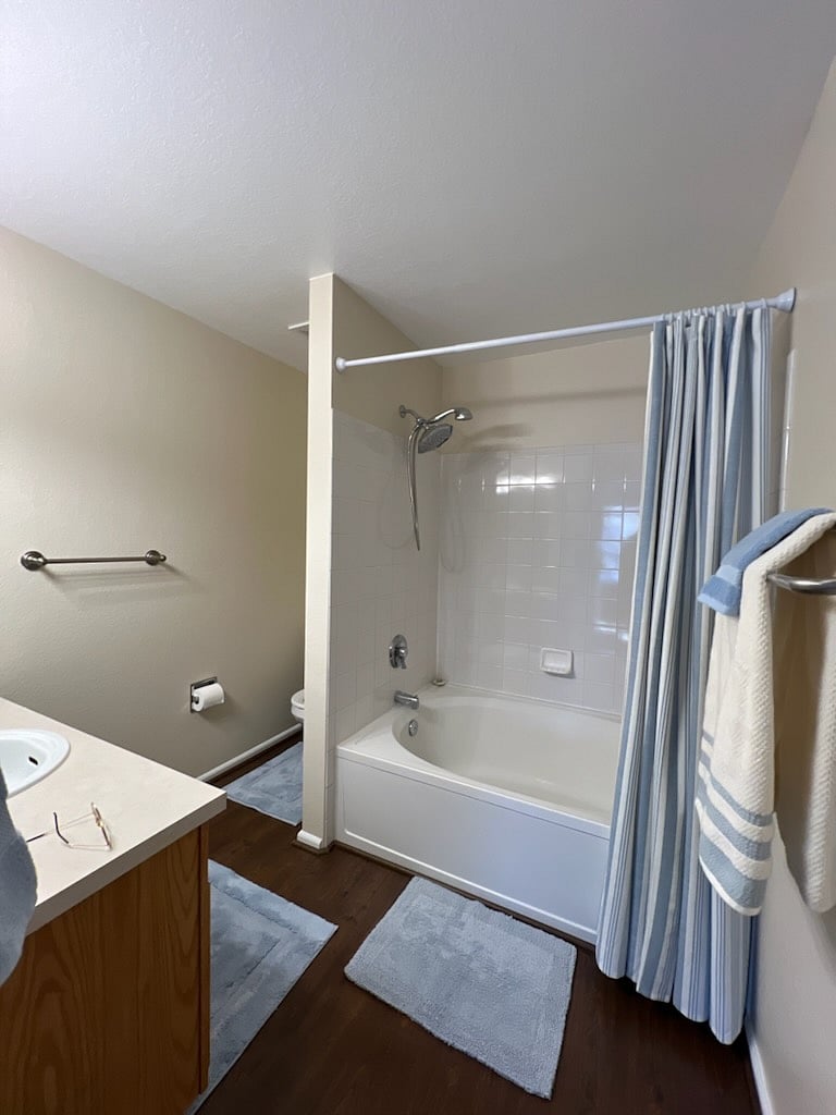 Private en-suite full bath with large tub to soak and unwind after a long day/evening.