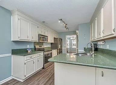 Furnished Finder property 643412_1 photo 12