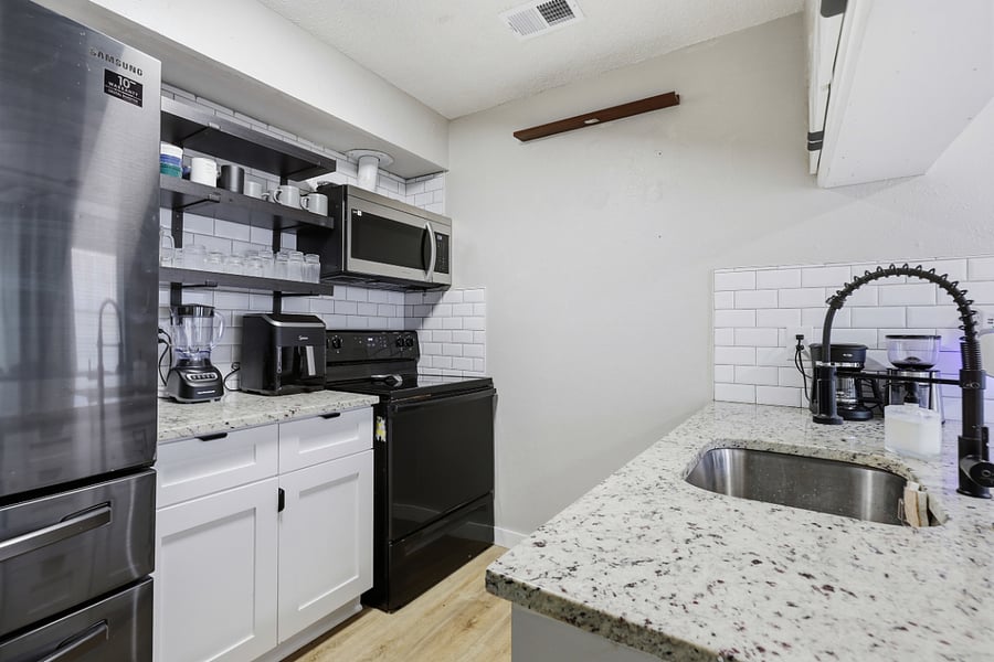Furnished Finder property 643480_2 photo 7