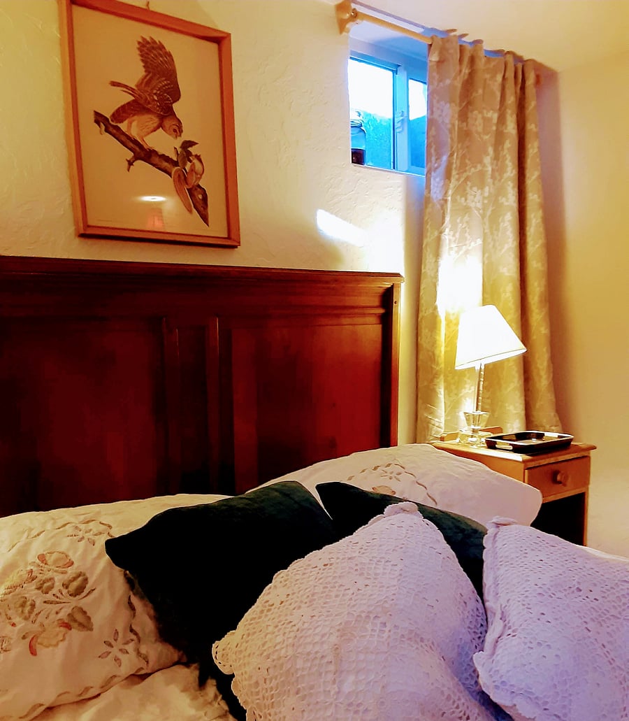 Full bed