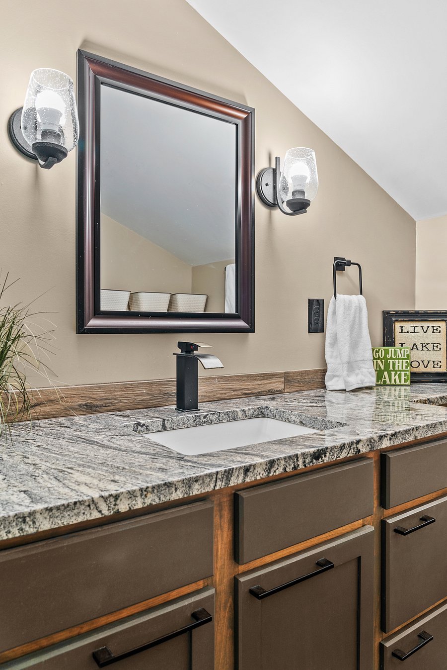 Furnished Finder property 643560_1 photo 12