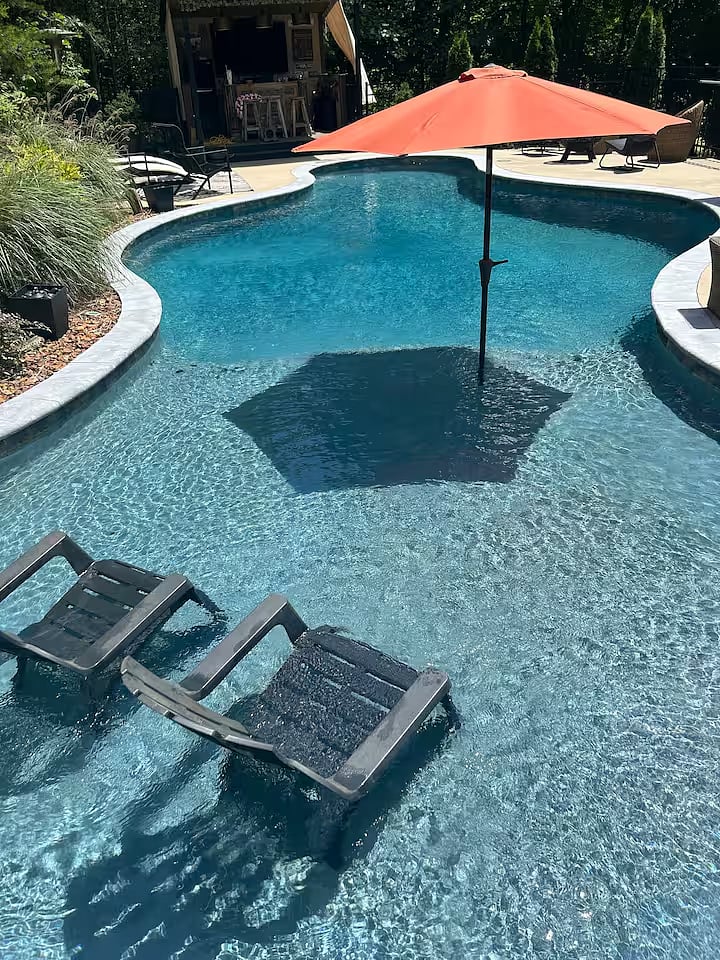 The Lido Deck as I call it is the shallow shelf area of the pool, great for relaxing