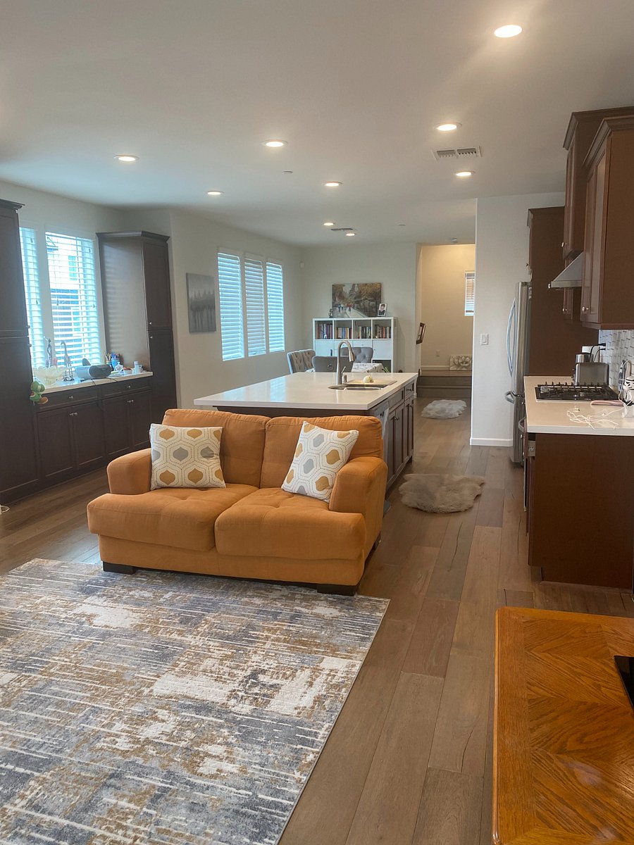 Furnished Finder property 643575_1 photo 2