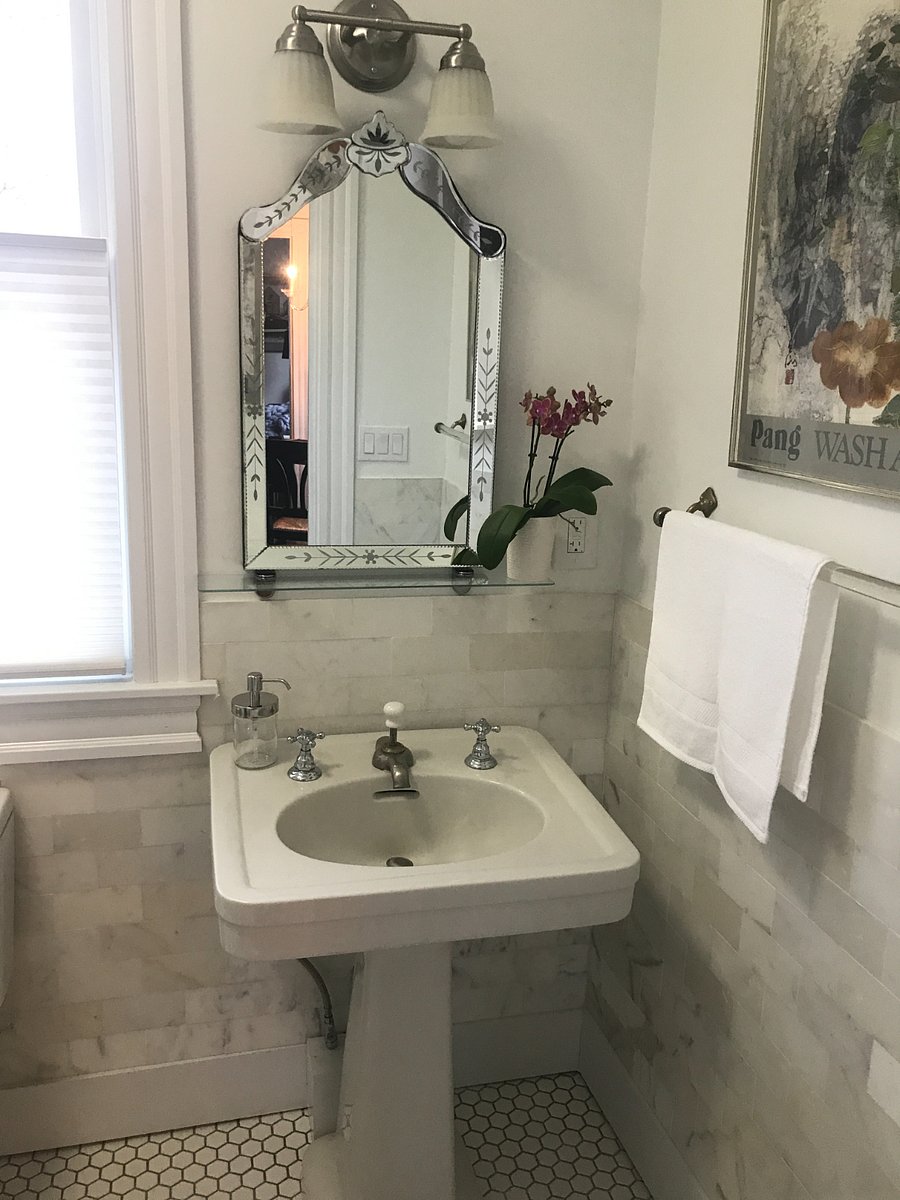 First floor full bath