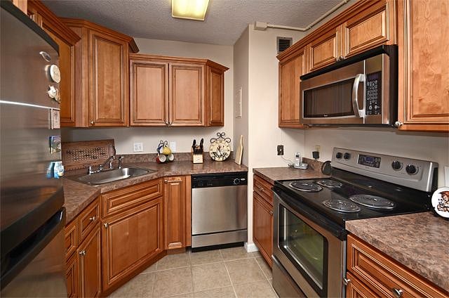 Furnished Finder property 6437_8 photo 11