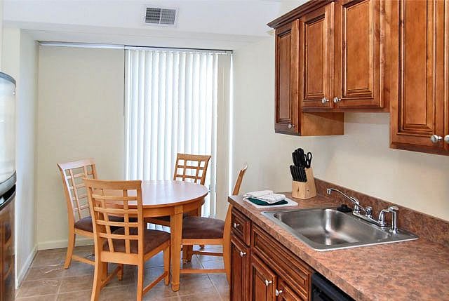 Furnished Finder property 6437_8 photo 13