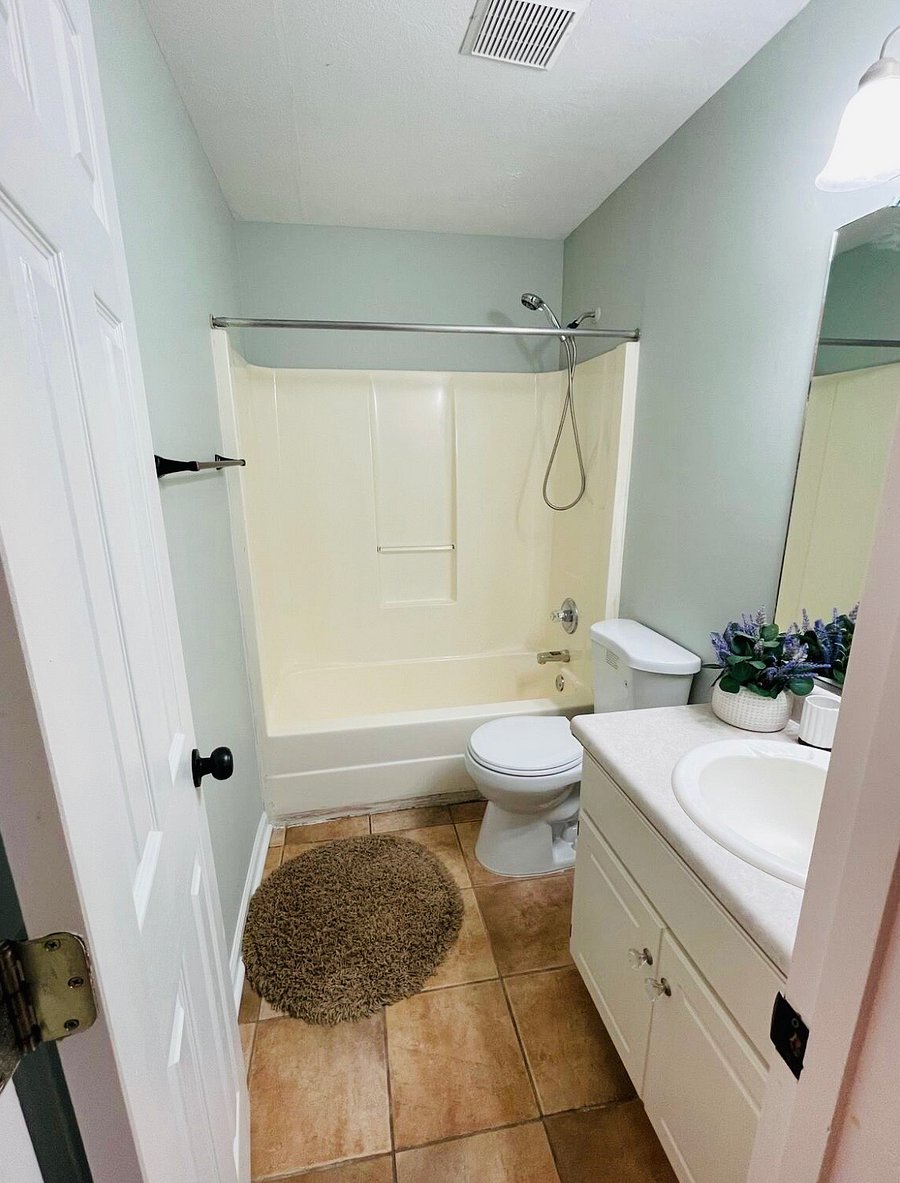 Furnished Finder property 643724_1 photo 12