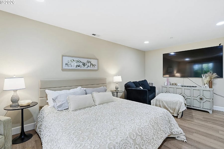 Furnished Finder property 643755_1 photo 11