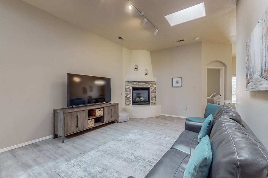 Furnished Finder property 643771_1 photo 3