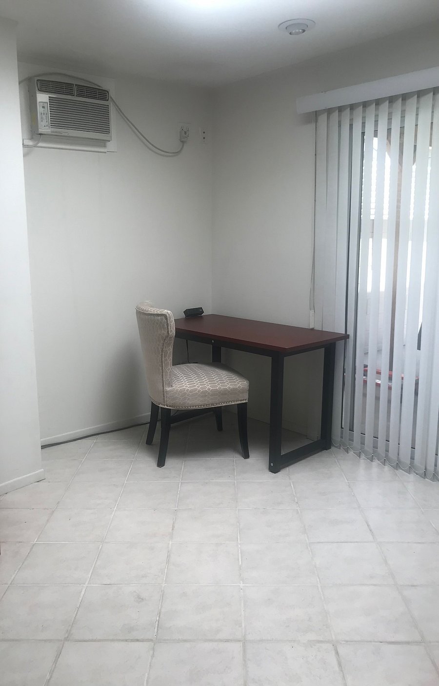 Furnished Finder property 643792_1 photo 3