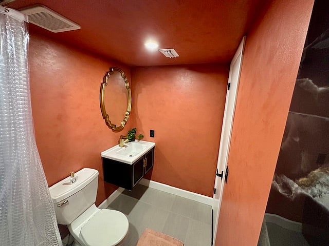Downstairs bathroom