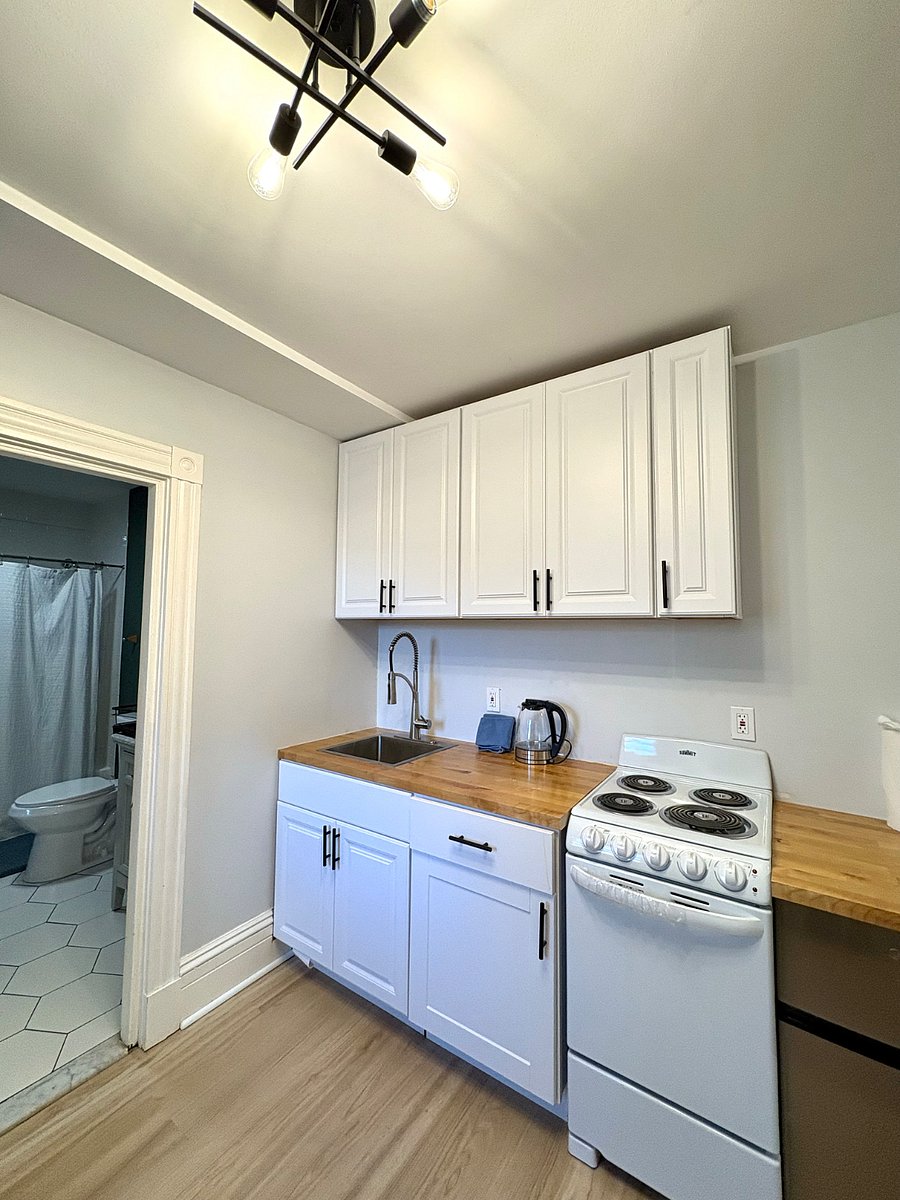 Furnished Finder property 643849_2 photo 9