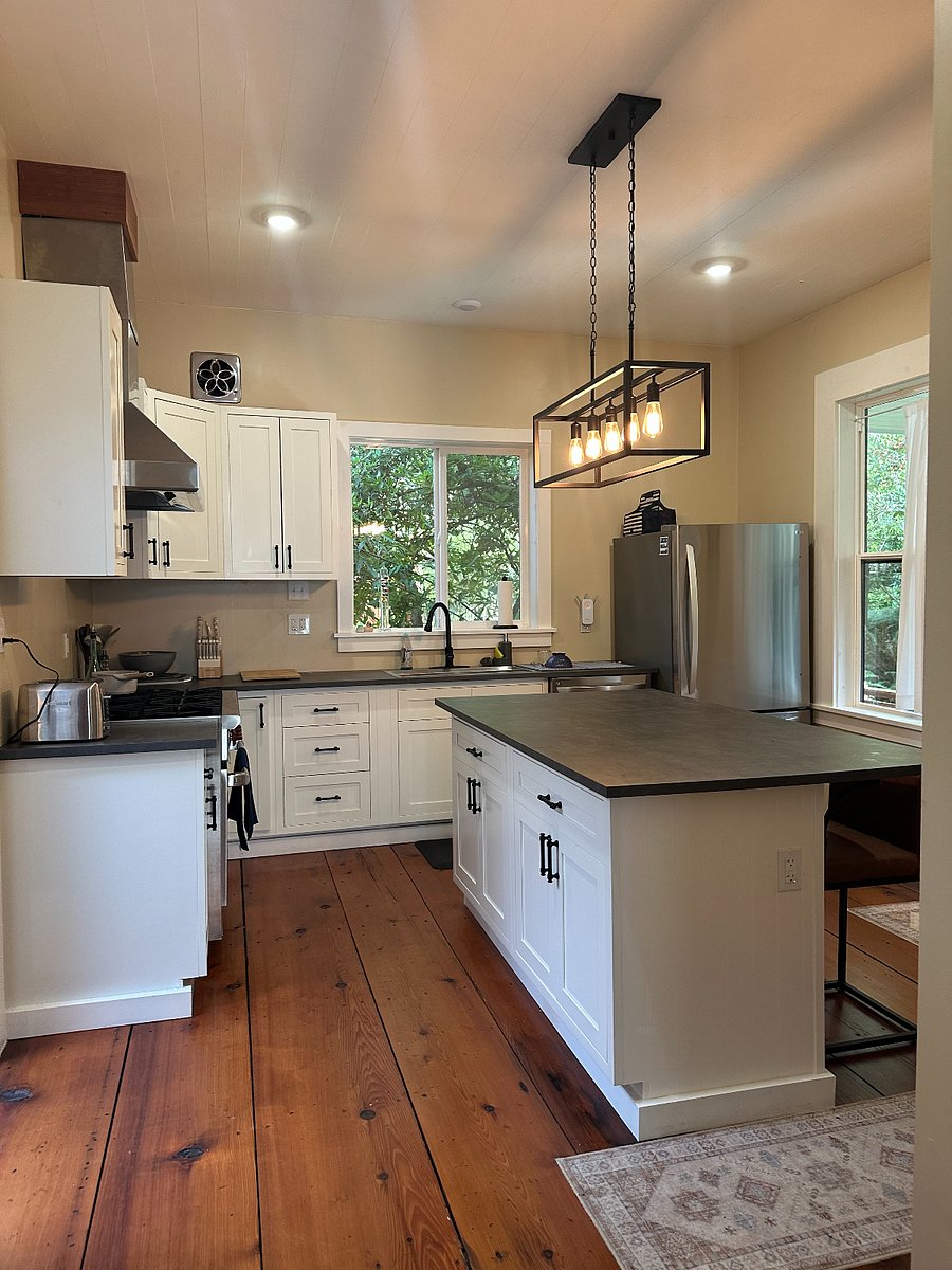 Furnished Finder property 643857_3 photo 10