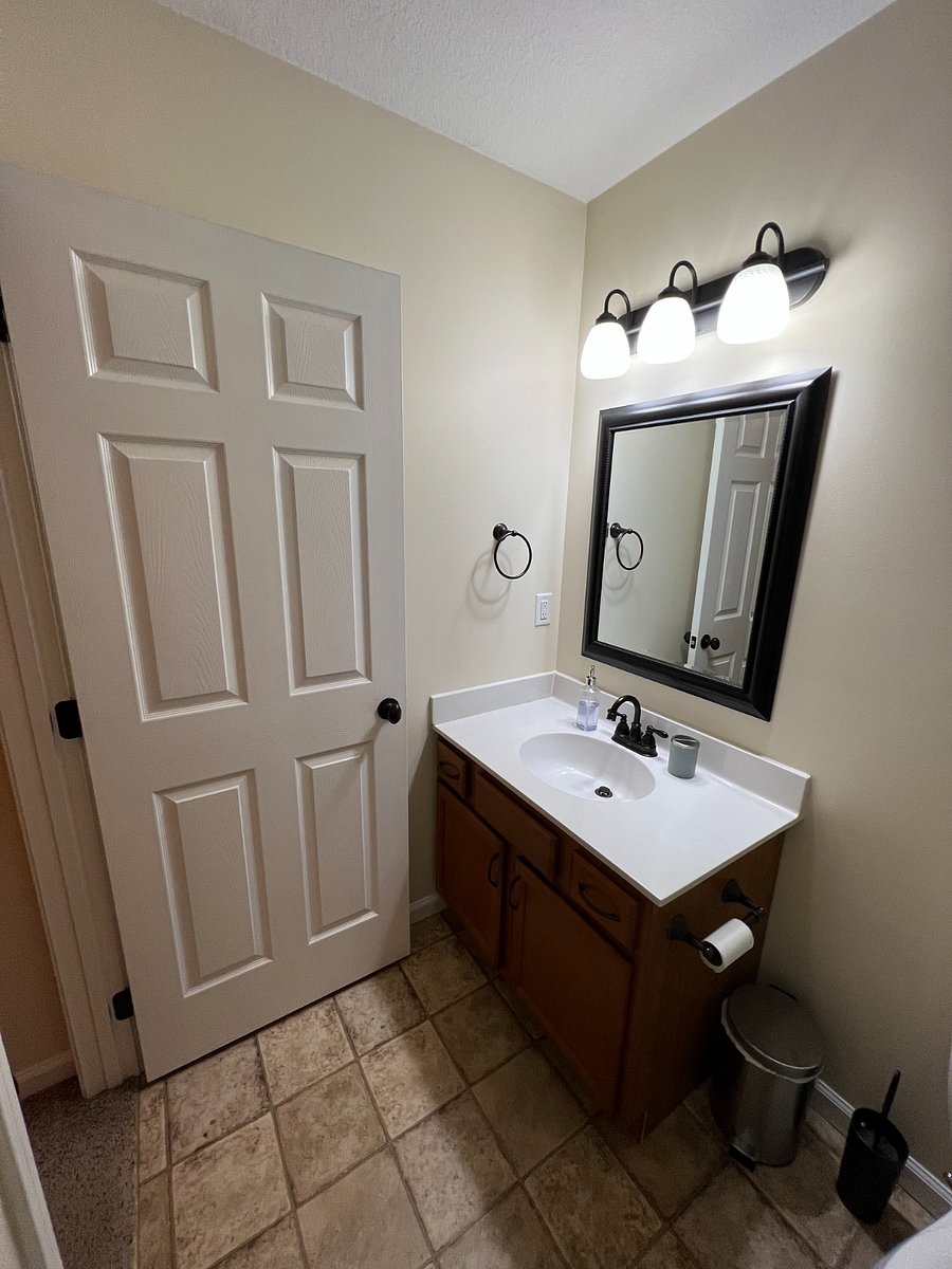 master full bath.