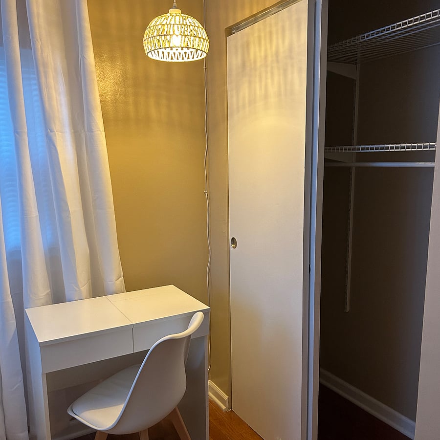 1st floor BR $1100