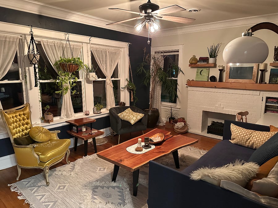 Welcom to cozy town! Beautiful south facing light. Local artists created the tables and the reclaimed wood shelves and mantle.
