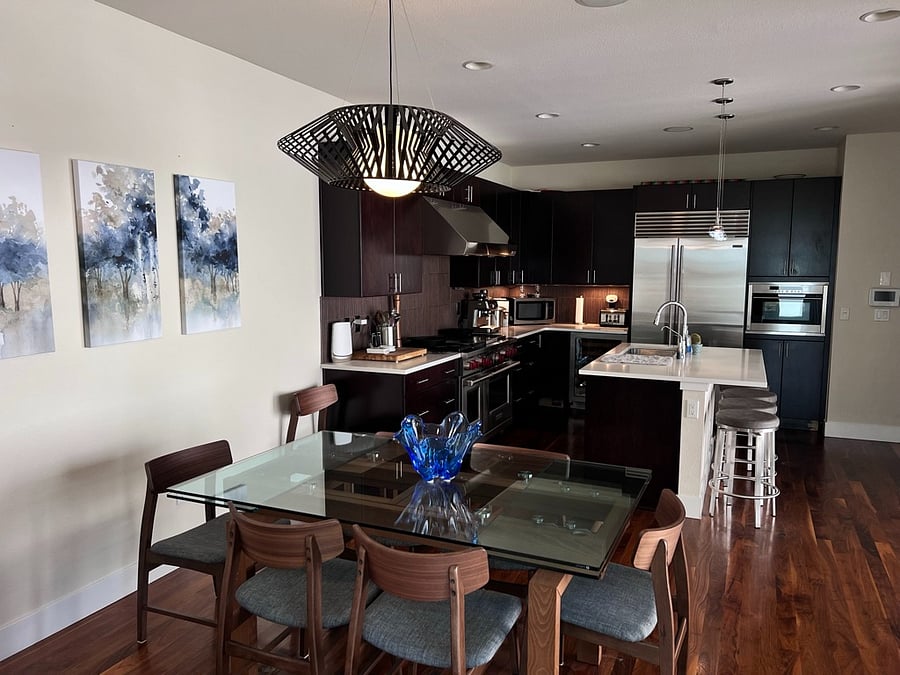 Dining Room Tables expands to serve 10.