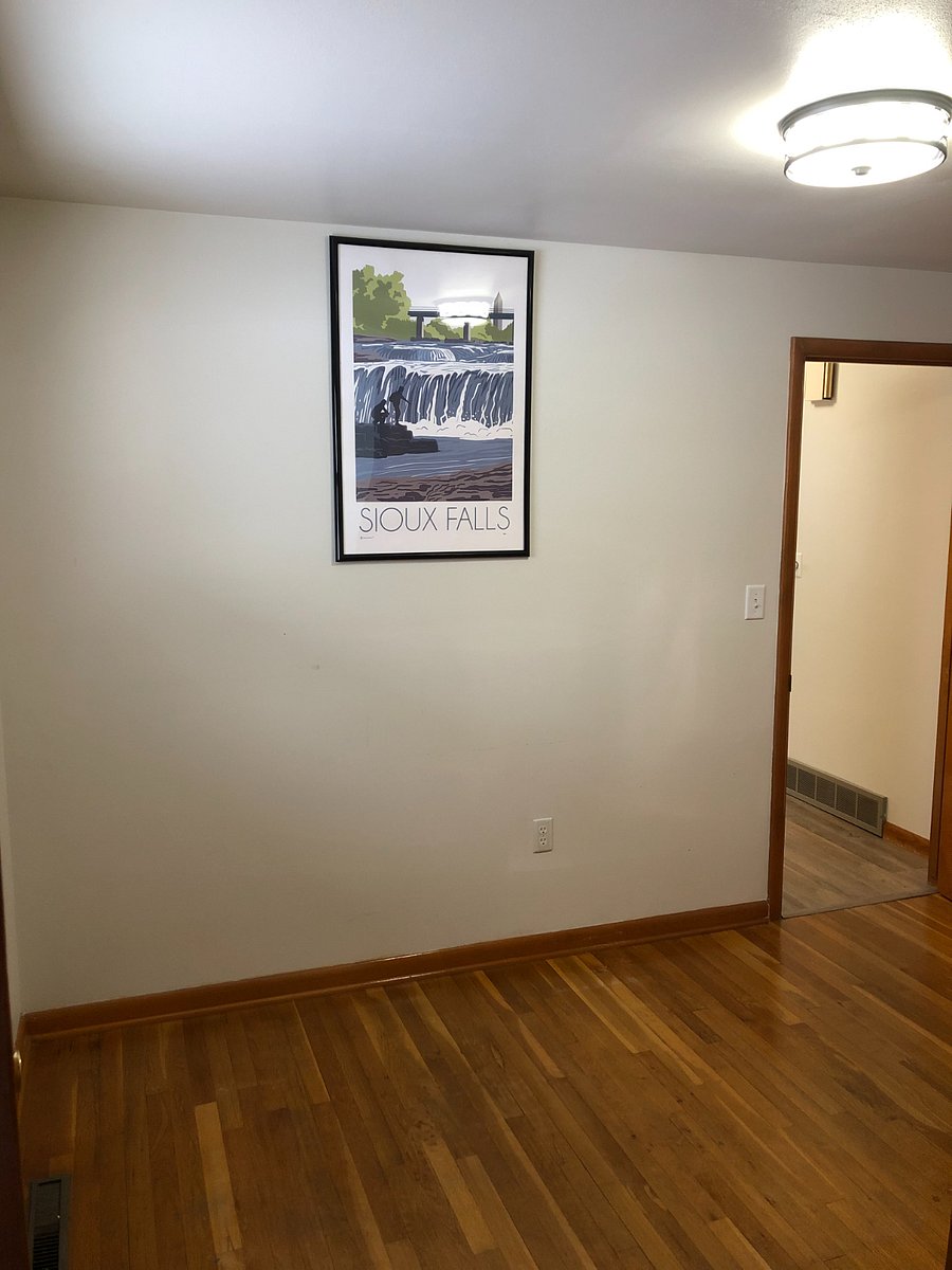 Spare upstairs bedroom