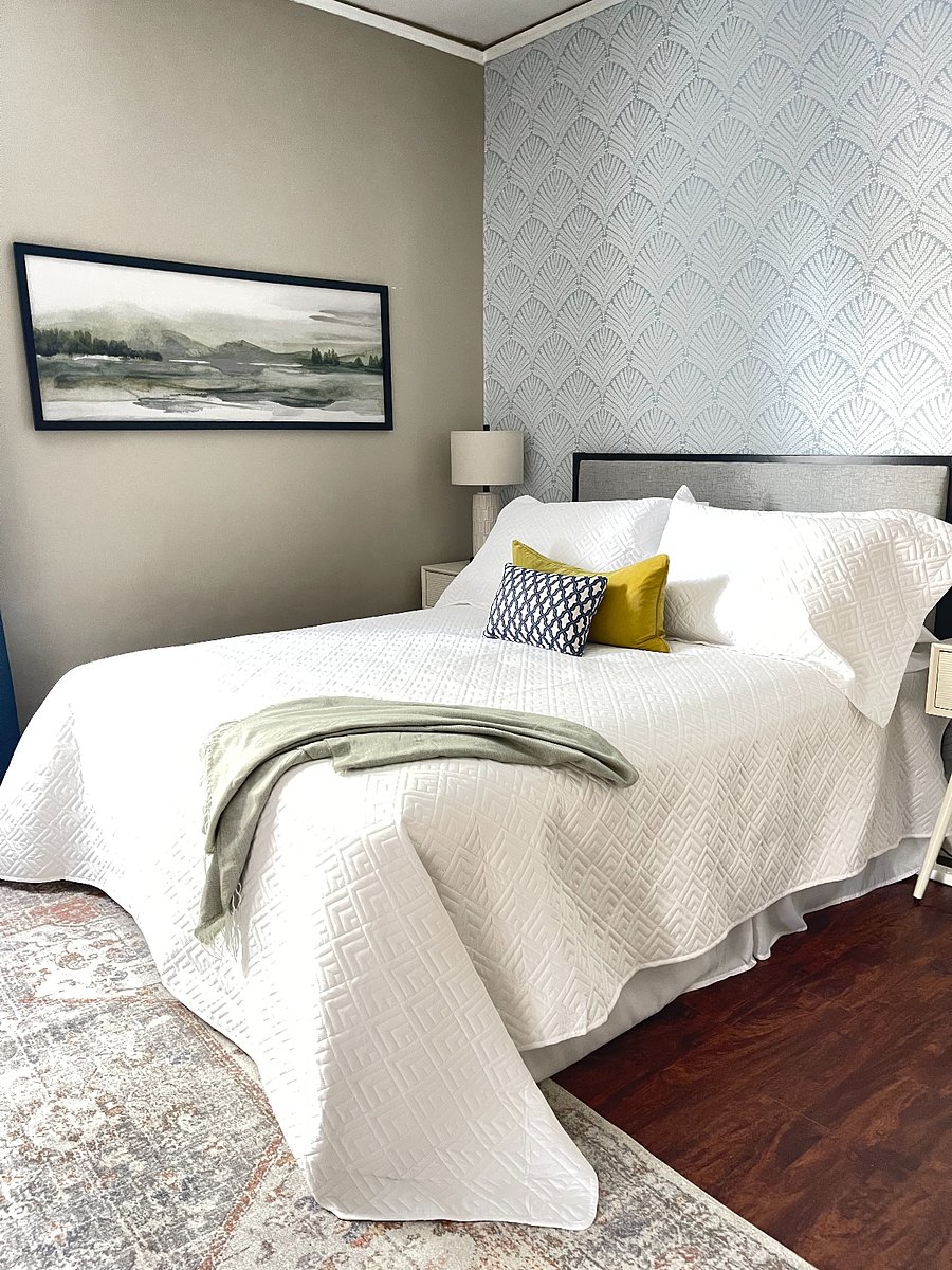Club Calloway - Comfy Queen Bed