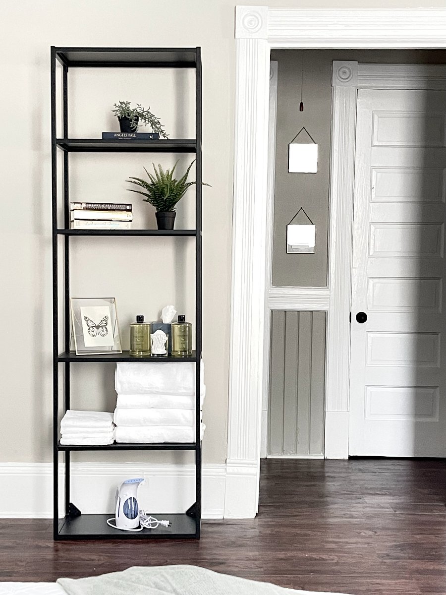 Club Calloway - Essentials Rack