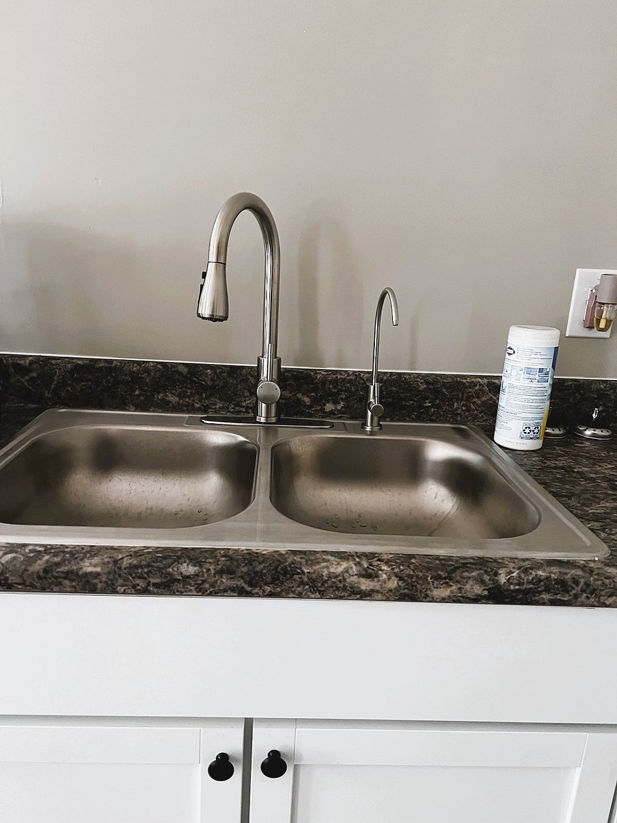 Club Calloway - Kitchen Sink Close Up
