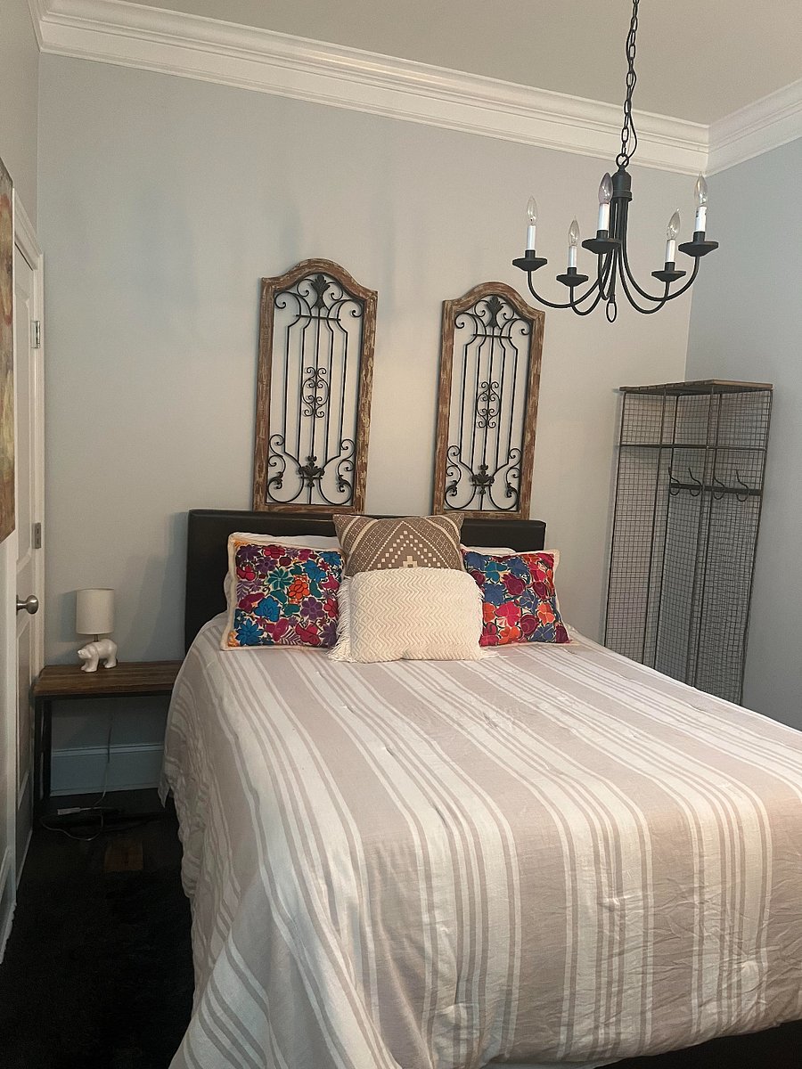 Comfortable Queen bed