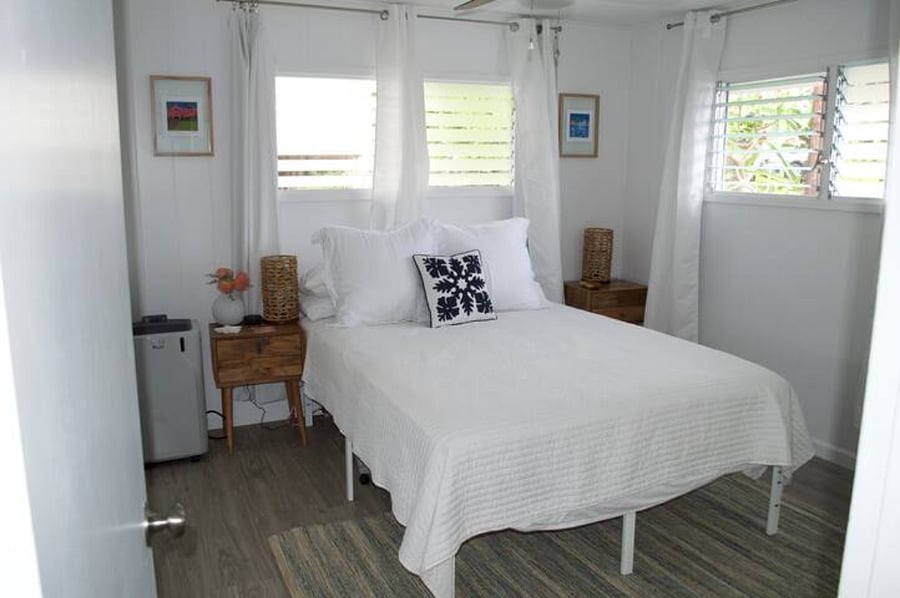 Rear Bedroom - Queen Bed