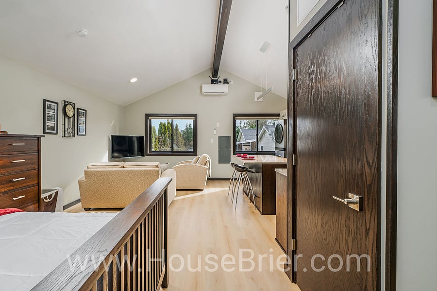 Furnished Finder property 644721_1 photo 3