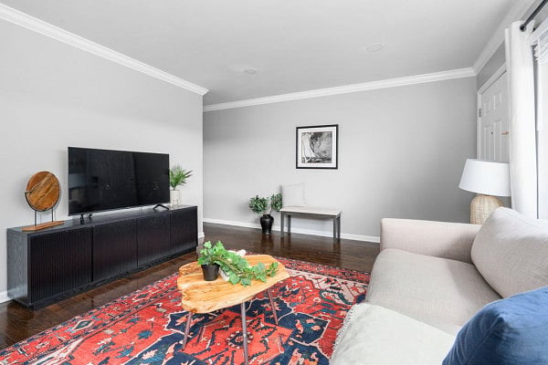 Furnished Finder property 645021_1 photo 3