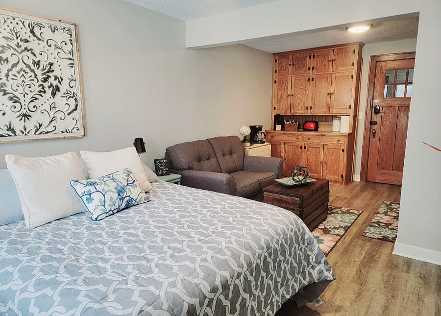 Furnished Finder property 645075_1 photo 3
