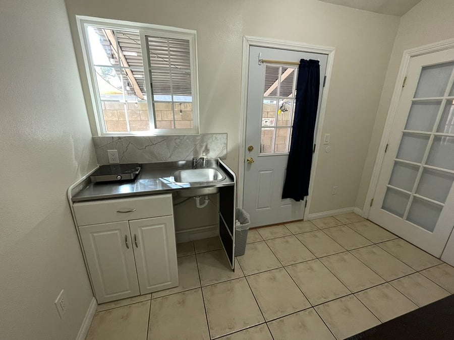 Furnished Finder property 645103_1 photo 11