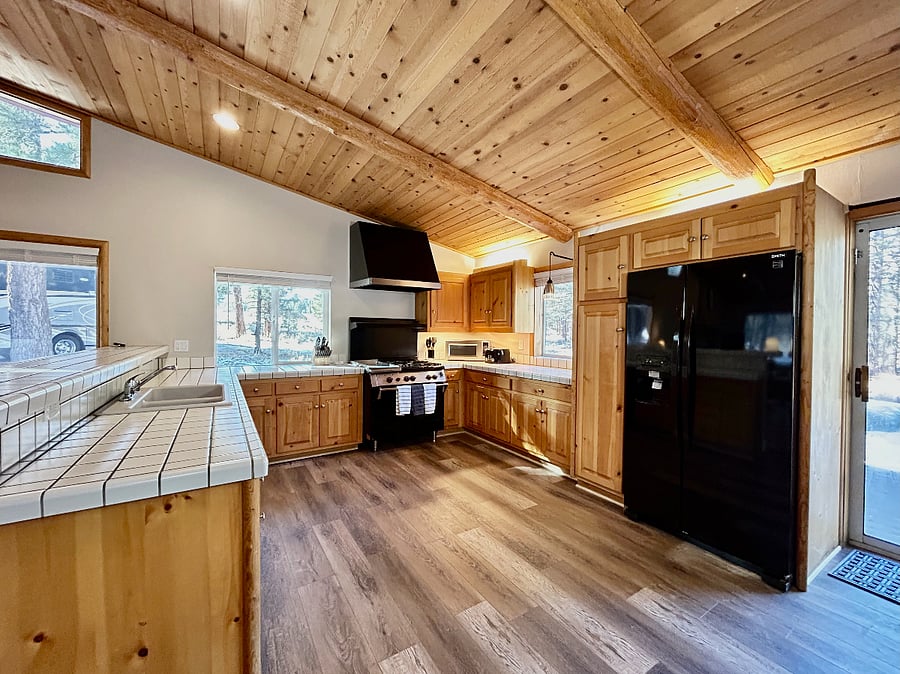 Furnished Finder property 645108_1 photo 13