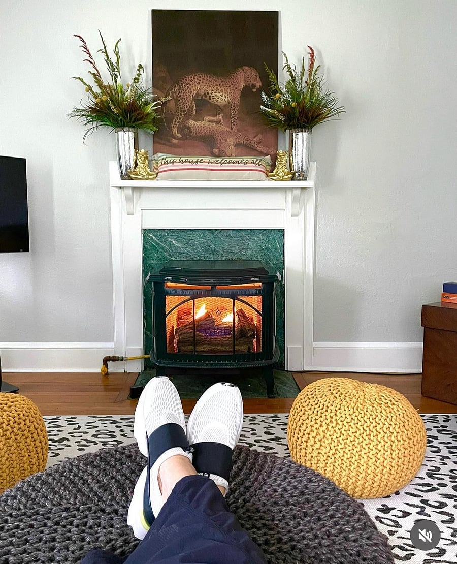 Put your feet up and relax with the gas log fireplace, streaming or a book! The quiet, safe neighborhood allows for total relaxation if an evening at home is on the agenda. (Yes I pained that marbled fireplace look!)