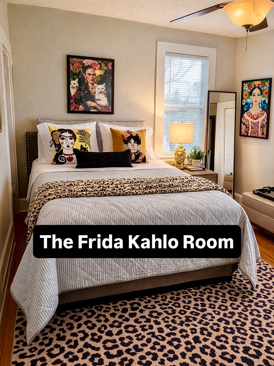 Inspired by Frida and her cats
